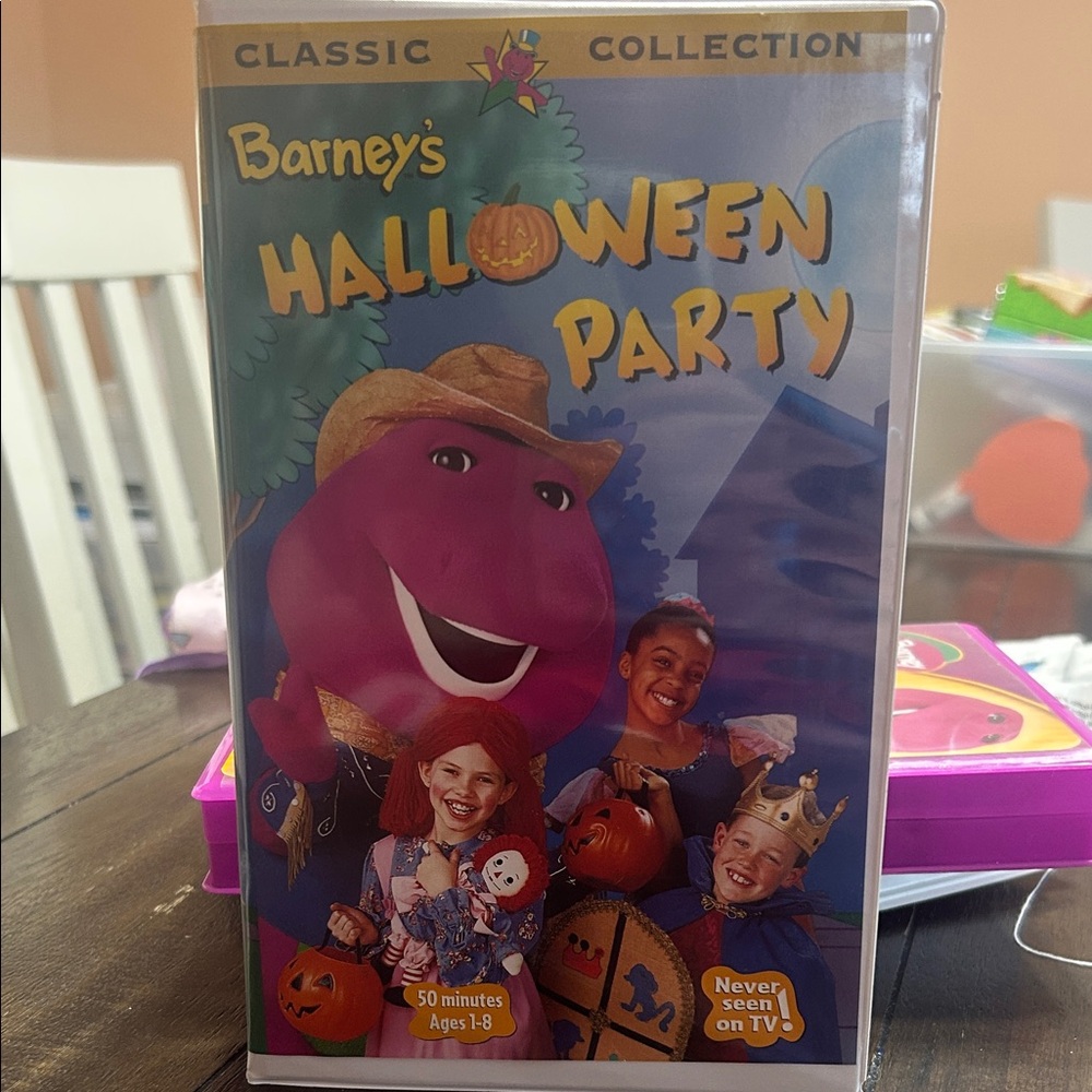Barneys New York Halloween Party VHS 📼 MOVIE - Classic Collection